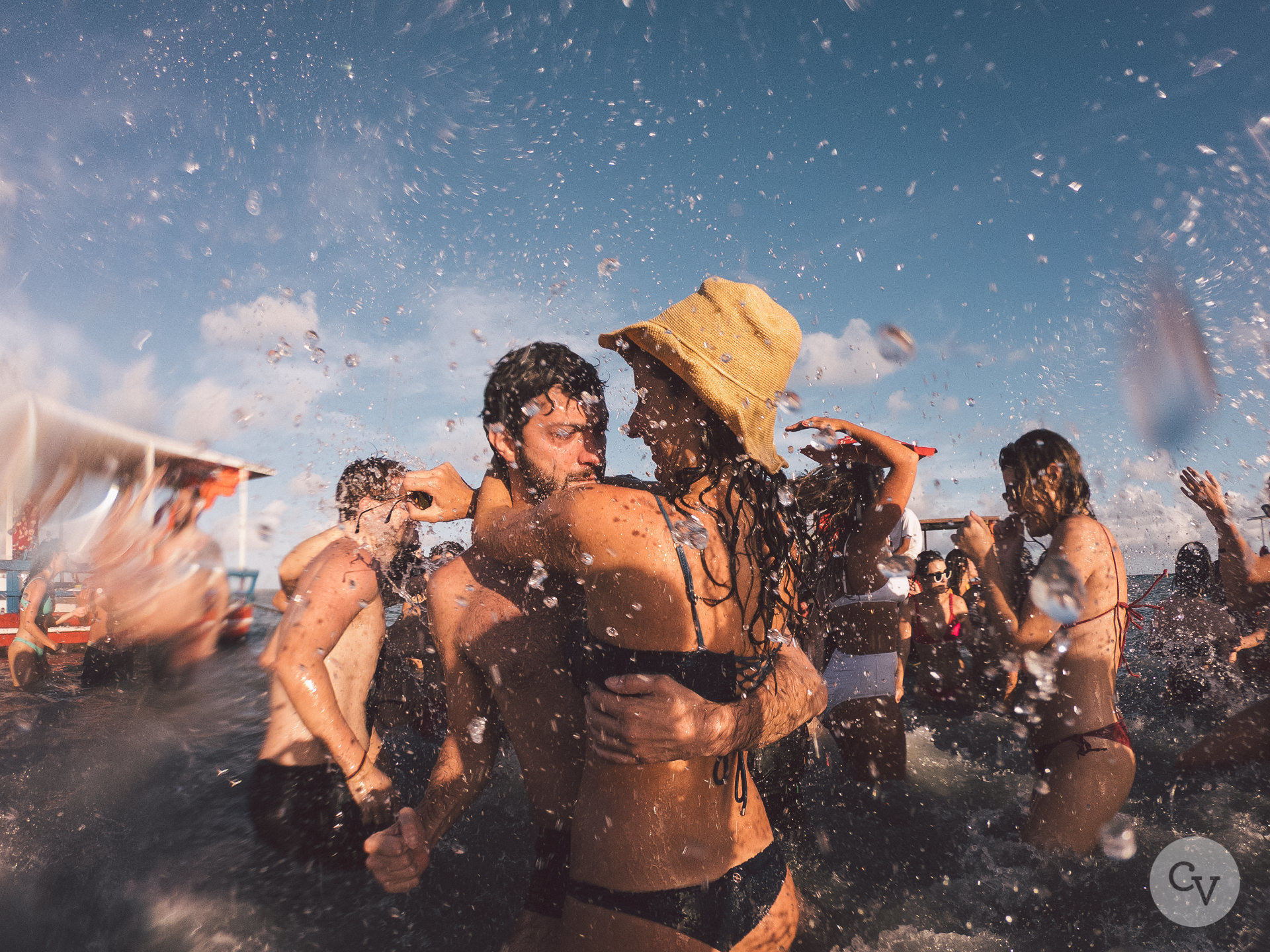 Foto Quando o Rio de Janeiro invadiu a Praia do Patacho Foto Quando o Rio de Janeiro invadiu a Praia do Patacho - Imagem 143