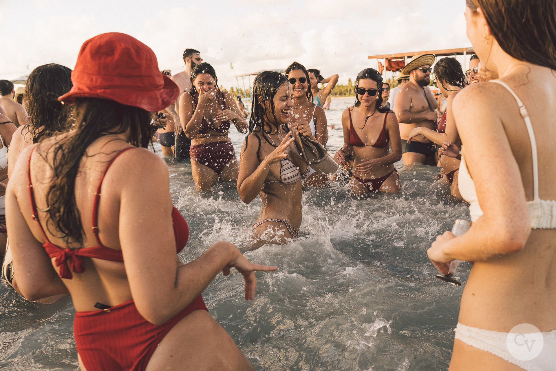 Foto Quando o Rio de Janeiro invadiu a Praia do Patacho Foto Quando o Rio de Janeiro invadiu a Praia do Patacho - Imagem 110